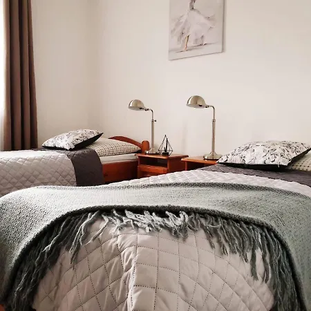 Gosciniec Rutikal Sianow